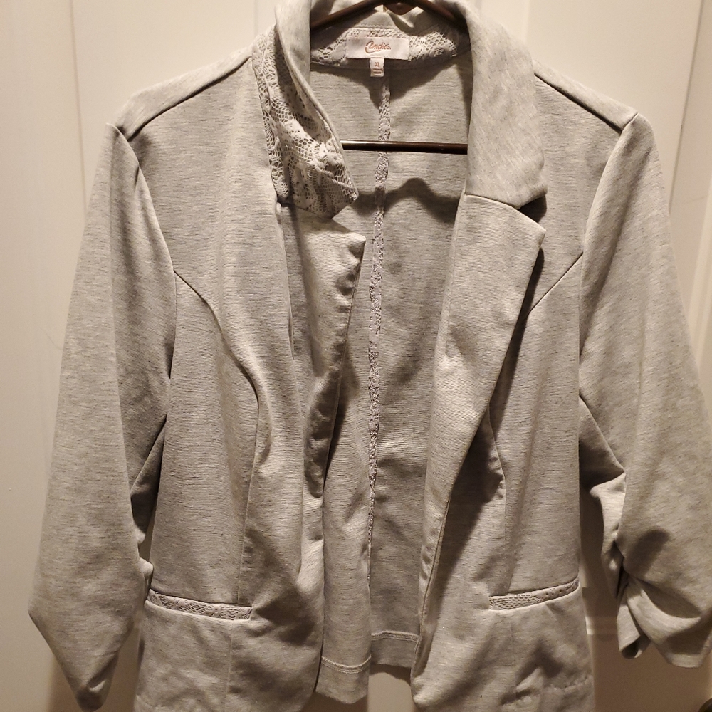 Crop blazer
